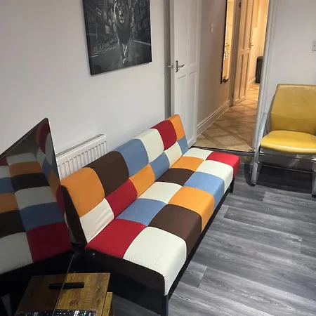 Holiday home 1 Bedroom - - Near Centre - Elland Road Leeds (West Yorkshire)