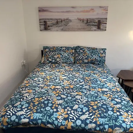 Holiday home 1 Bedroom - - Near Centre - Elland Road Leeds (West Yorkshire)
